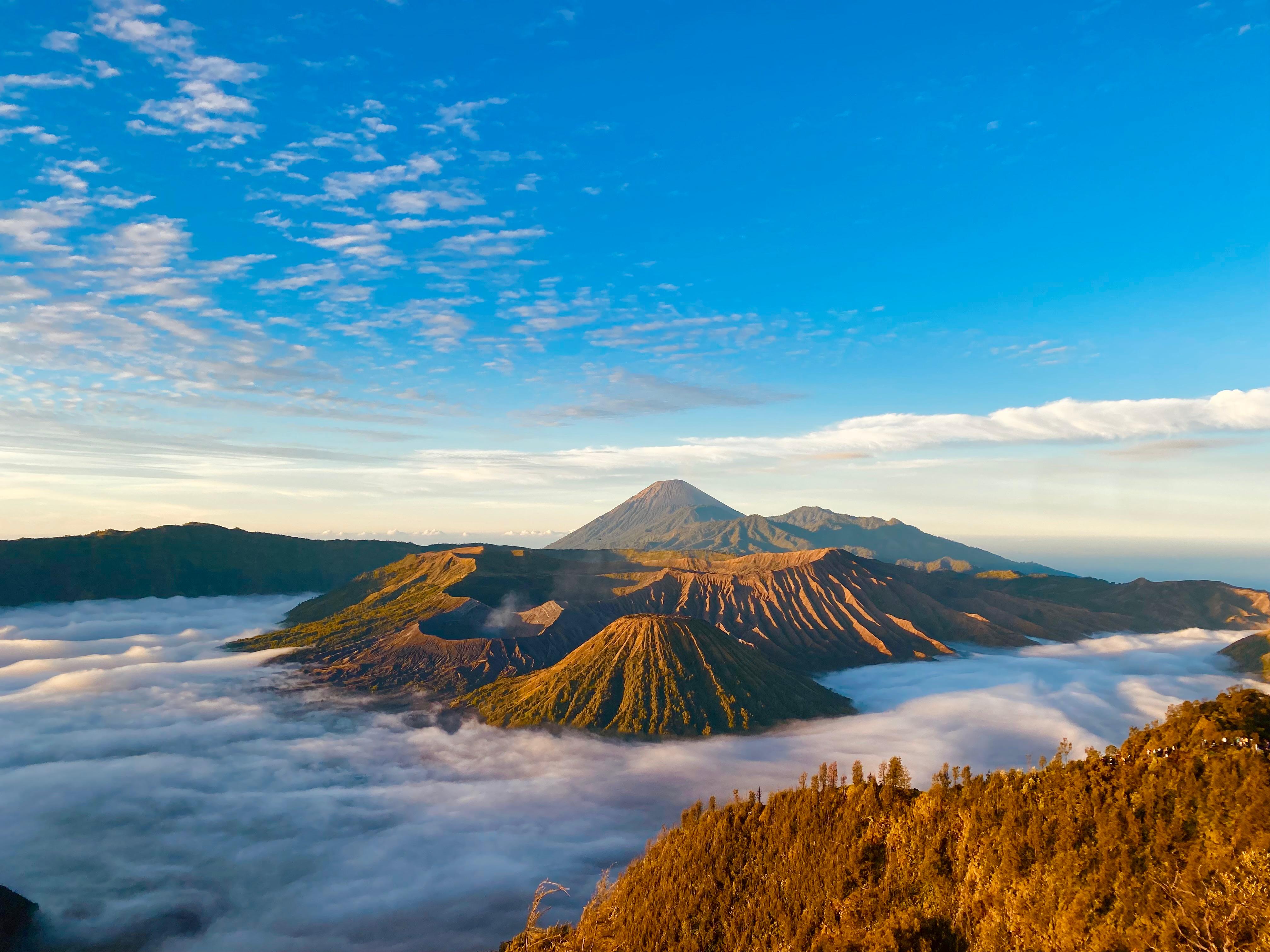 From Yogyakarta: Bromo - Ijen Vulcano & Bali 3-Day Tour All Inclusive