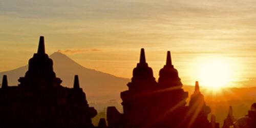 Borobudur Sunrise Manohara